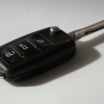 car-keys-1234785_1920